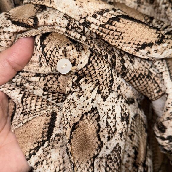 Sunny Girl 14 Python Snake Print V-Neck Front Wrap Peplum Long Sleeve Blouse - Picture 6 of 14